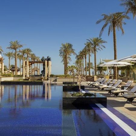 Jumeirah Messilah Beach Hotel&Spa Kuwait Kuwait City Bagian luar foto The St Regis Sharm
