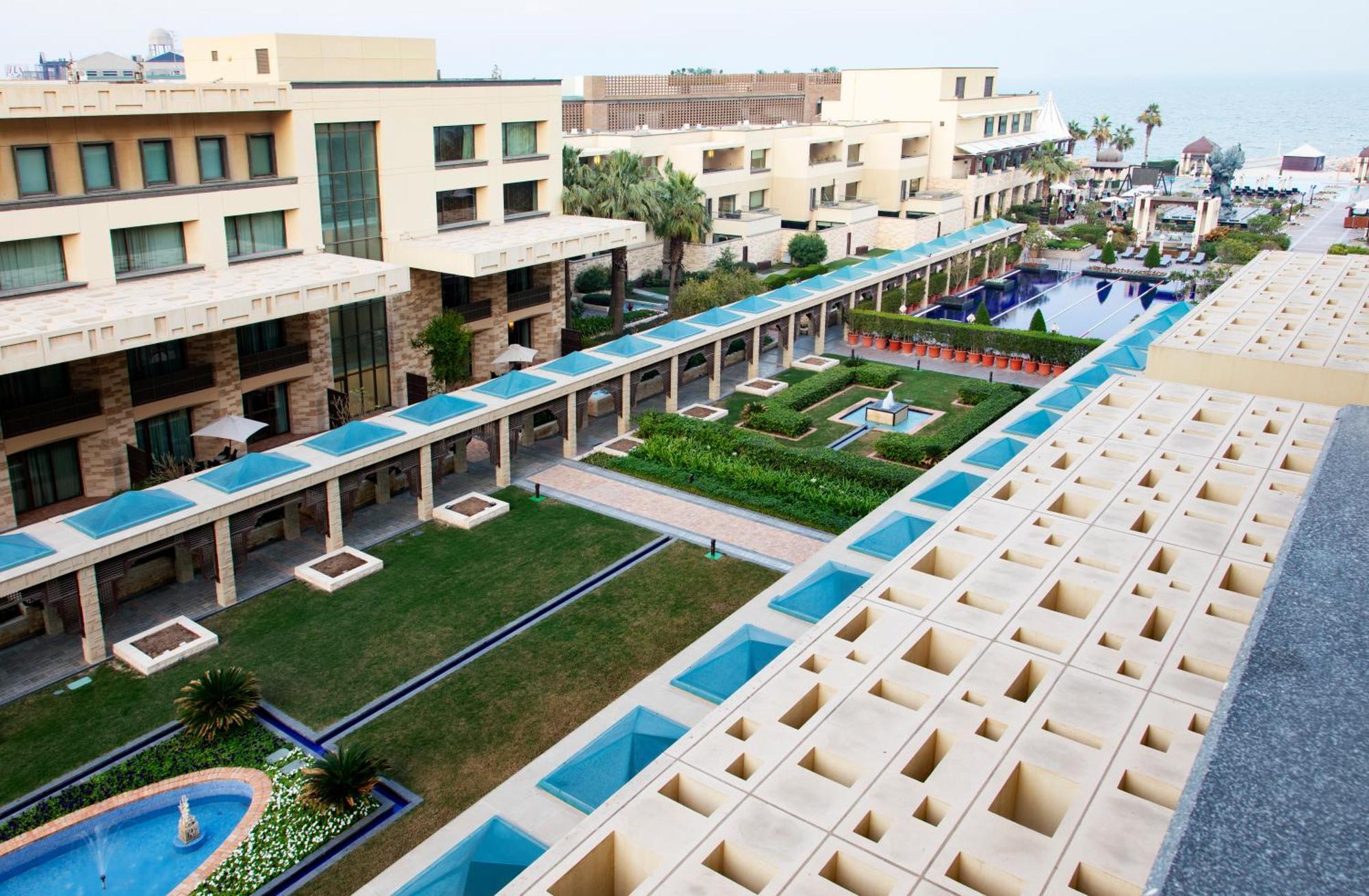 Jumeirah Messilah Beach Hotel&Spa Kuwait Kuwait City Bagian luar foto The Oberoi, Mumbai