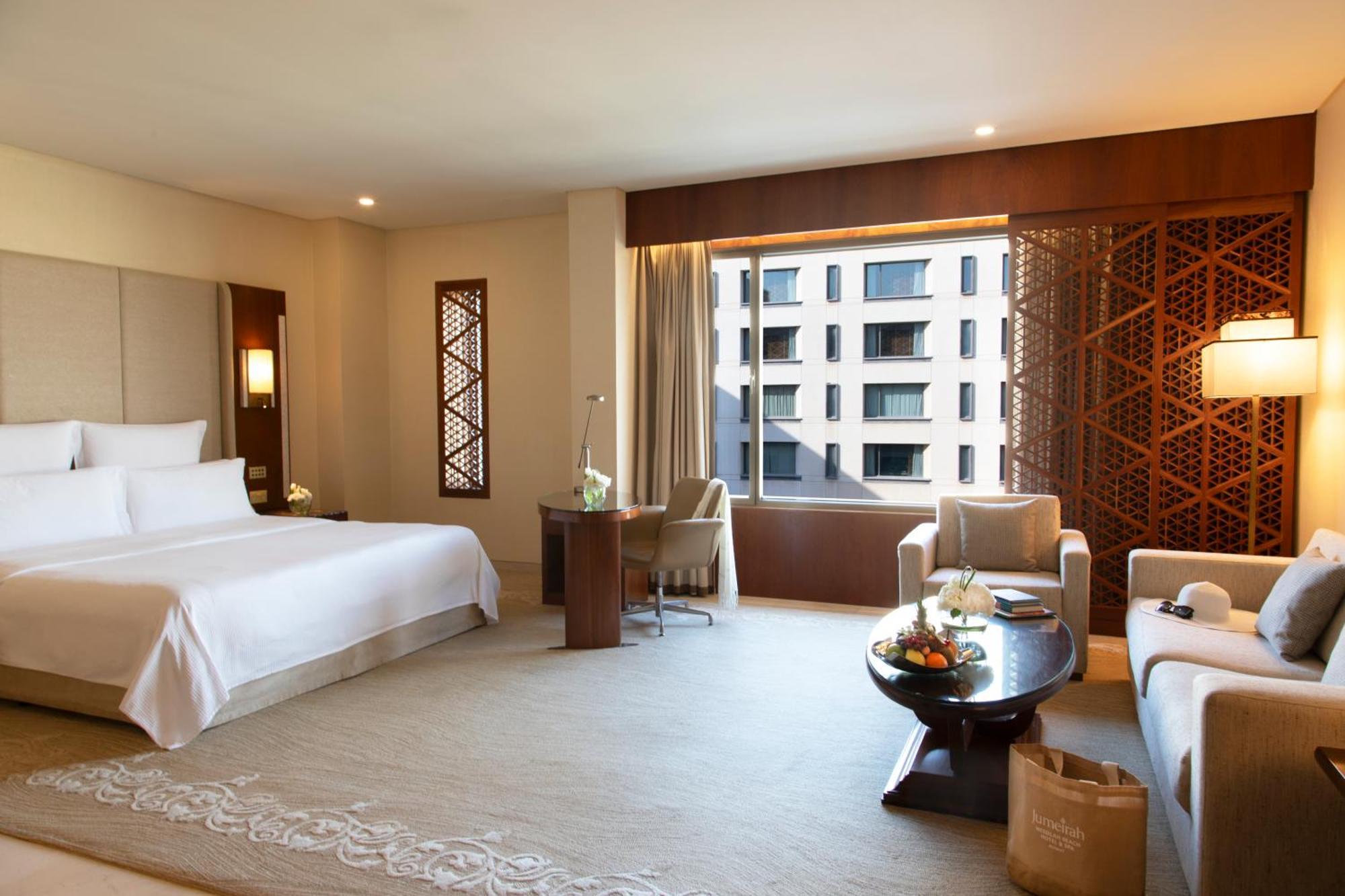 Jumeirah Messilah Beach Hotel&Spa Kuwait Kuwait City Bagian luar foto Deluxe Room